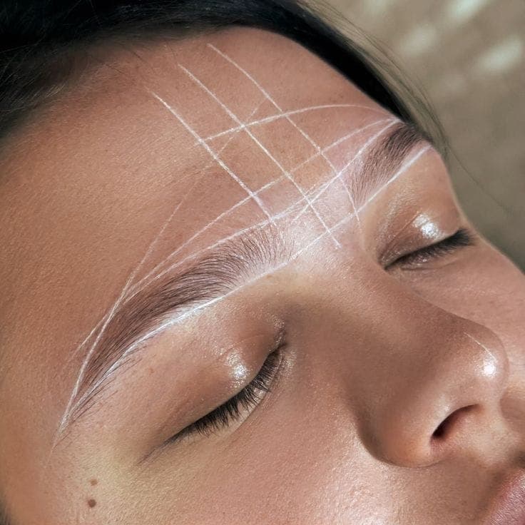 image Depilación y diseño de cejas